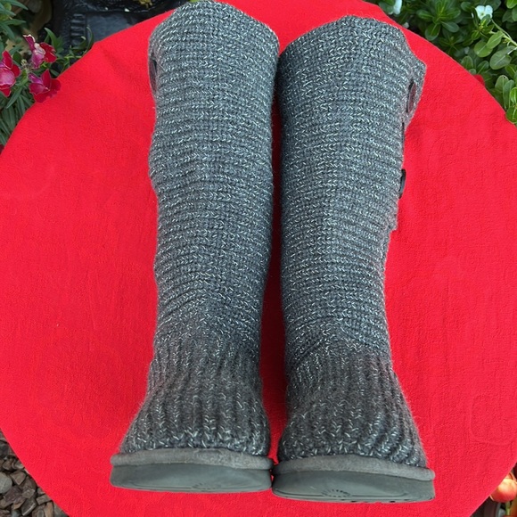 UGG Cardi Gray Fold Down Knit Sweater Boots - Picture 8 of 17